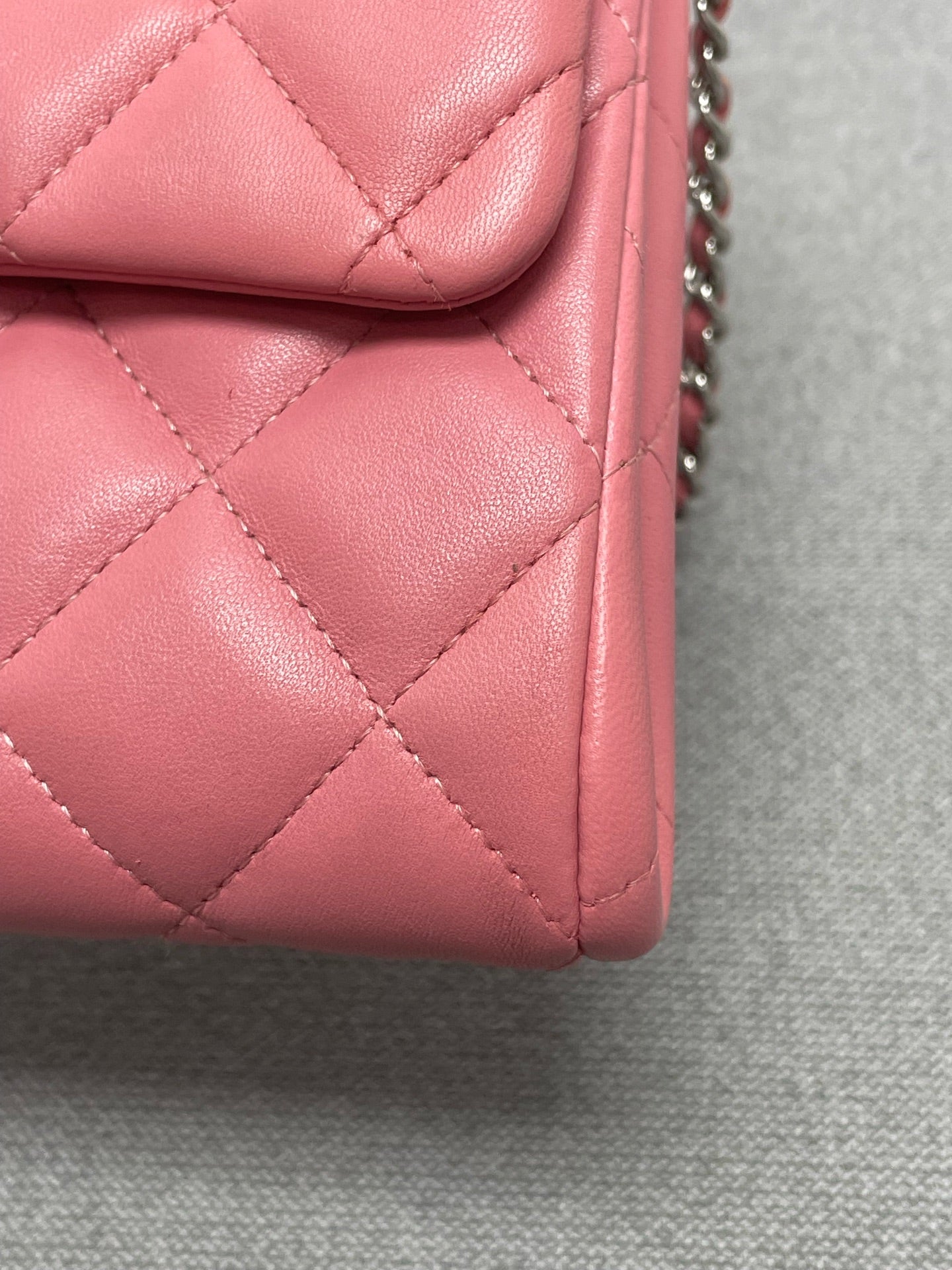 Chanel - Other - Leather - Pink - (mini)