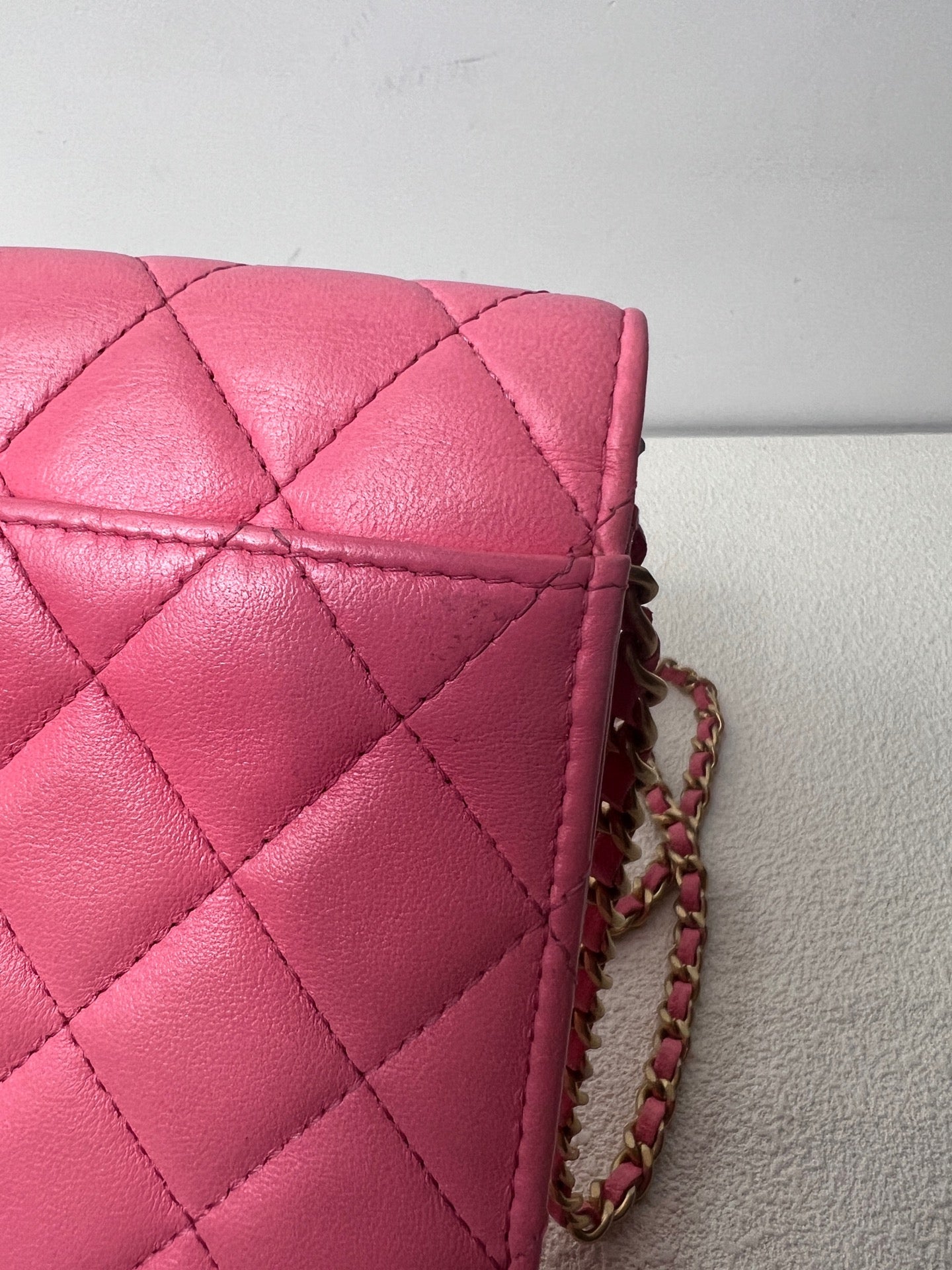 Chanel - Other - Leather - Pink - (mini)