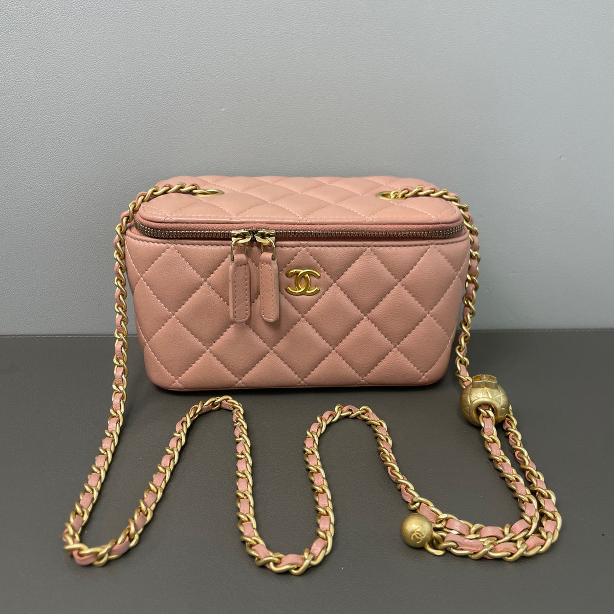 Chanel - Other - Leather - Pink - (small)