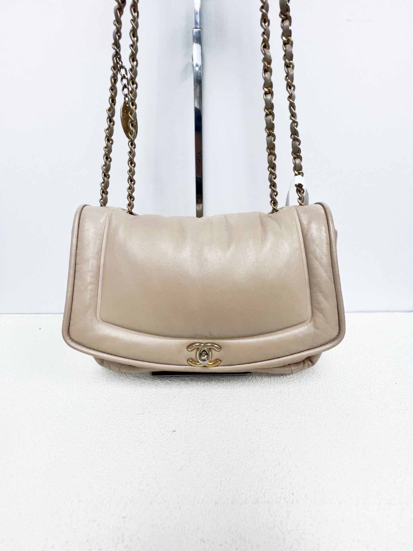 Chanel - Other - Leather - Pink - (small)