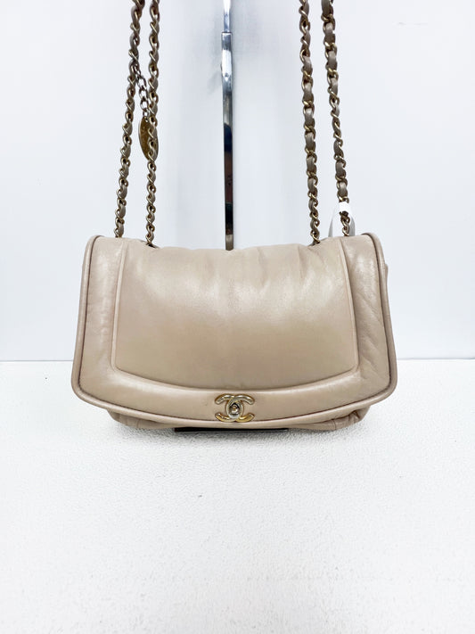 Chanel - Other - Leather - Pink - (small)