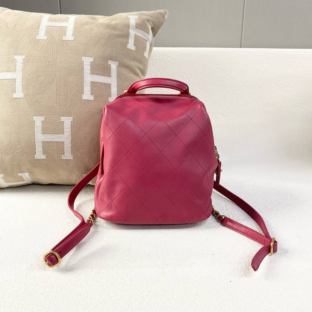 Chanel - Other - Leather - Pink - (Small)