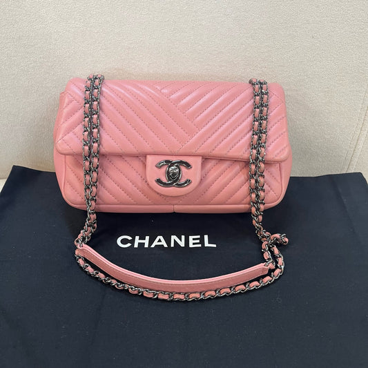 Chanel - Other - Leather - Pink - (small)