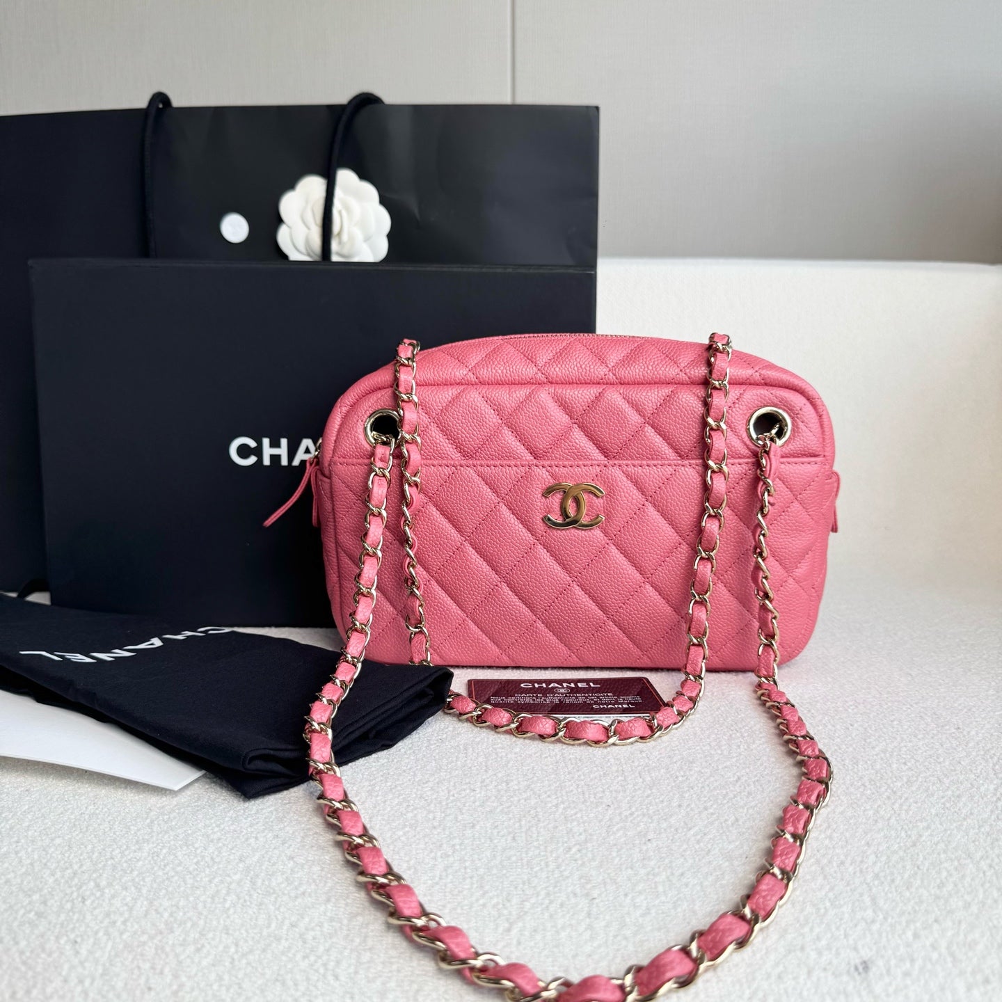 Chanel - Other - Leather - Pink - (Small)