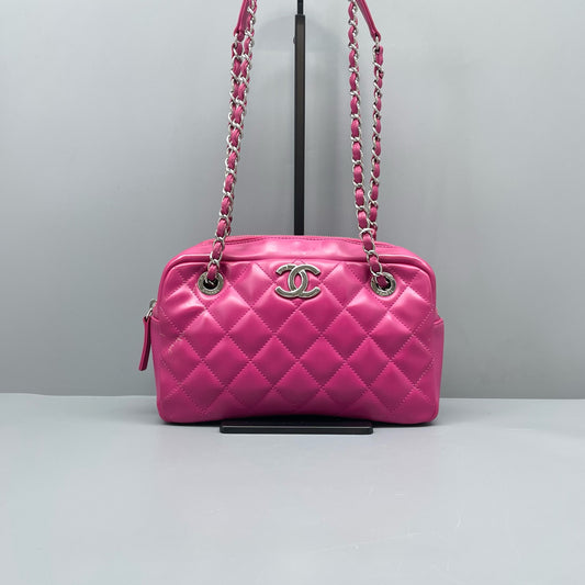 Chanel - Other - Leather - Pink - (Small)