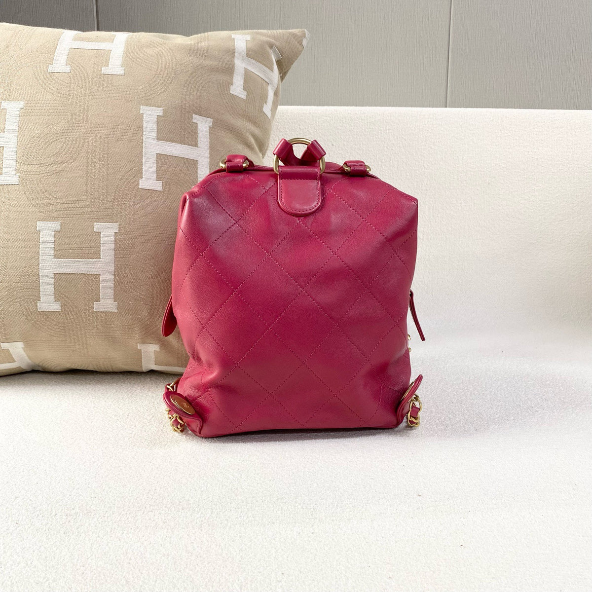 Chanel - Other - Leather - Pink - (Small)