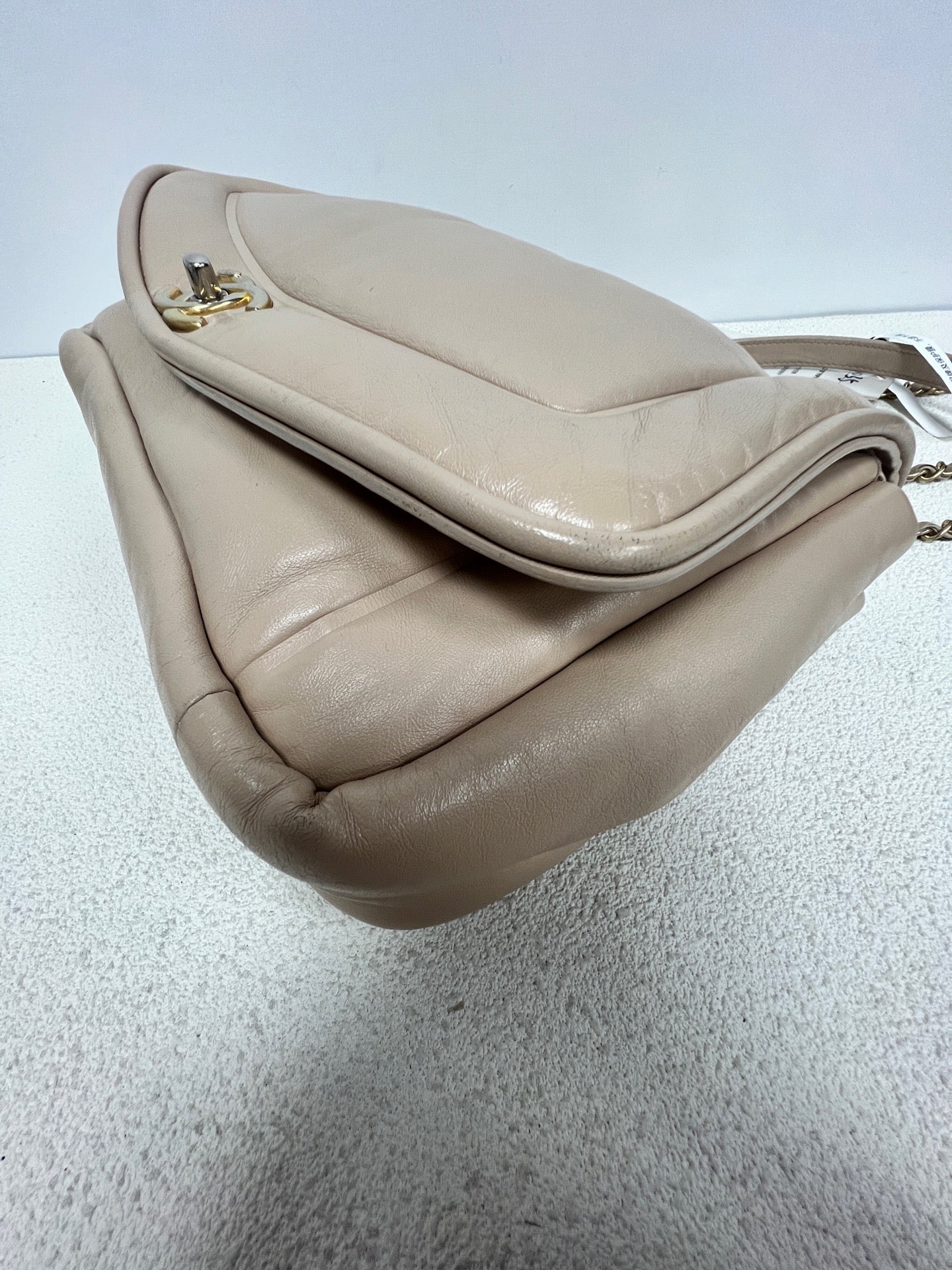 Chanel - Other - Leather - Pink - (small)