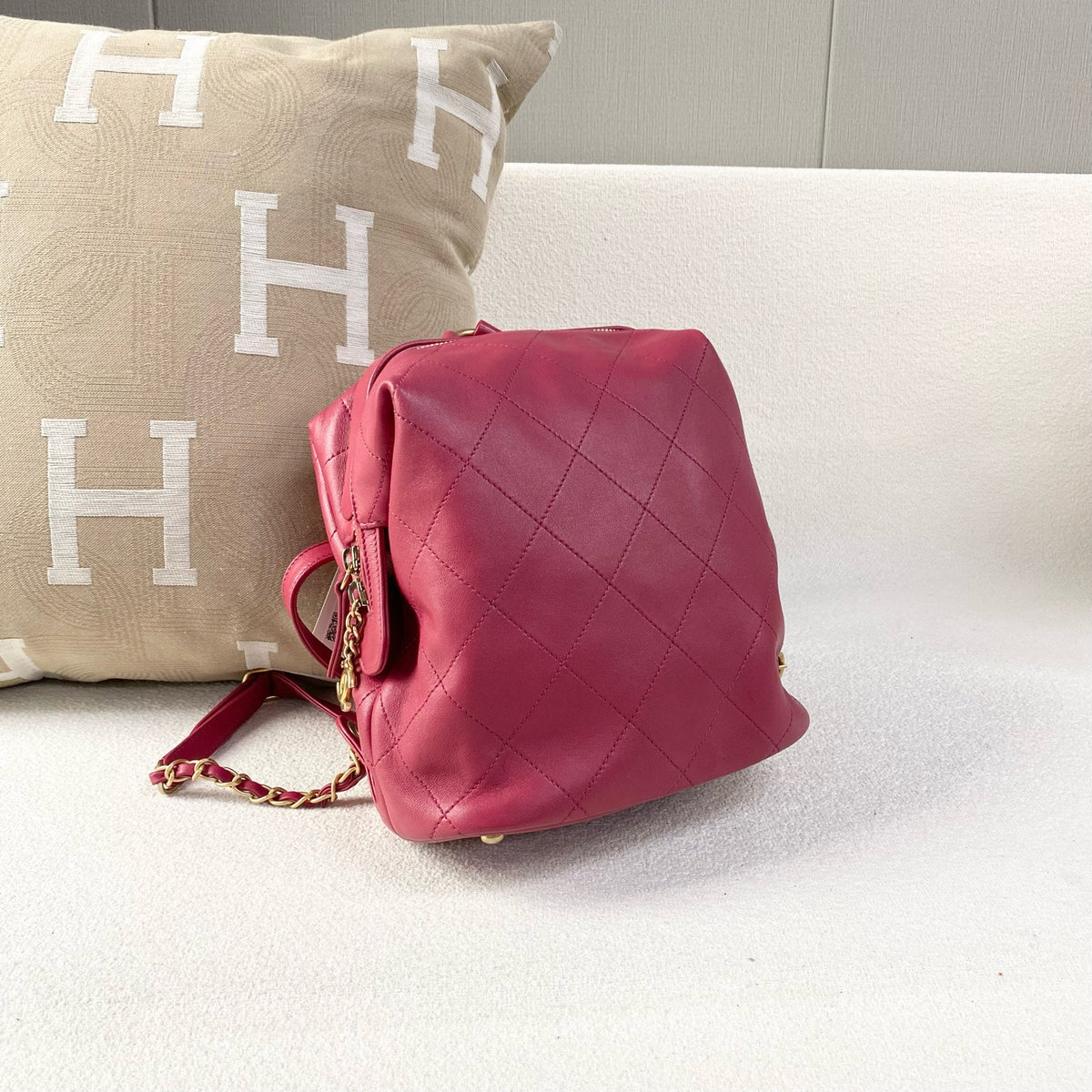 Chanel - Other - Leather - Pink - (Small)