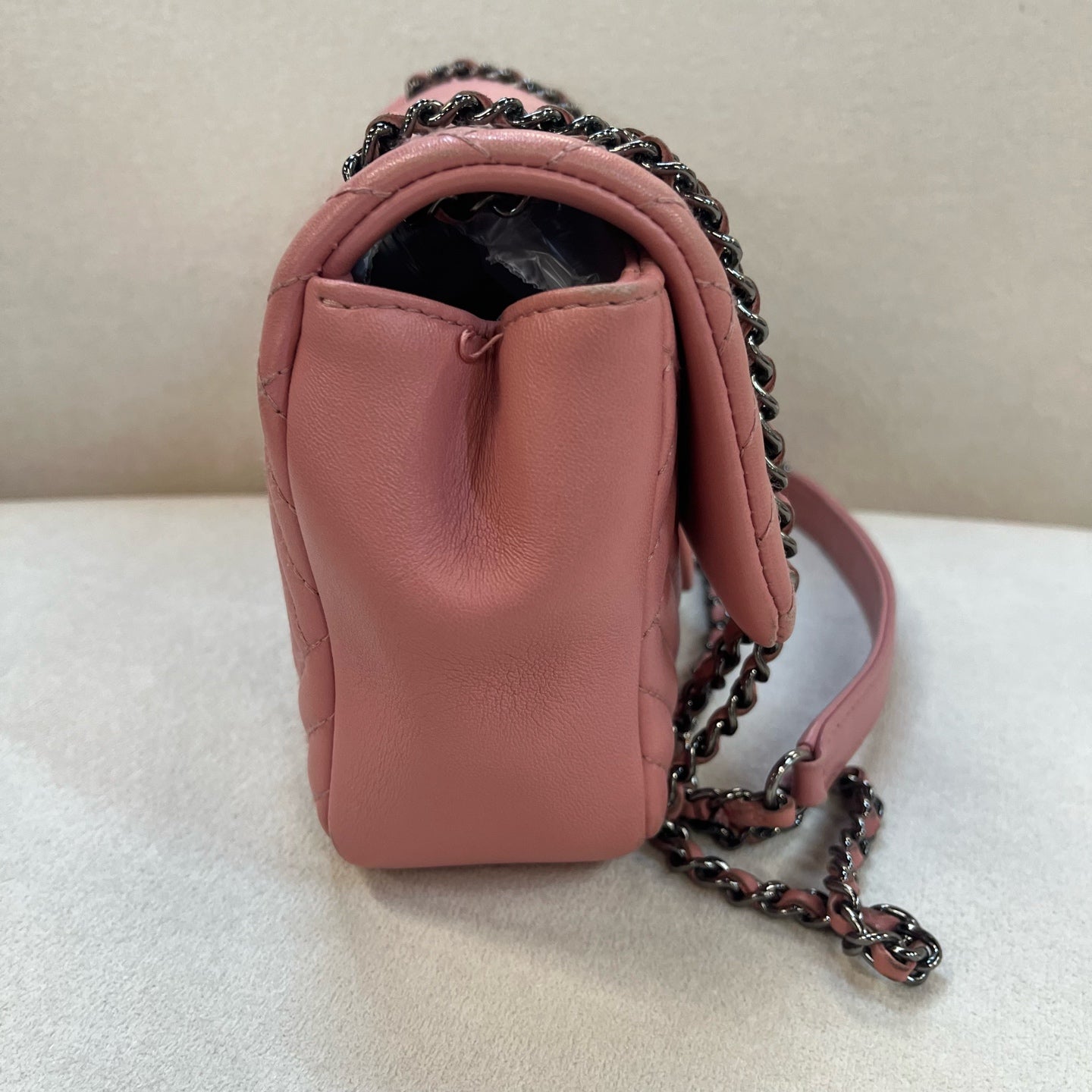 Chanel - Other - Leather - Pink - (small)