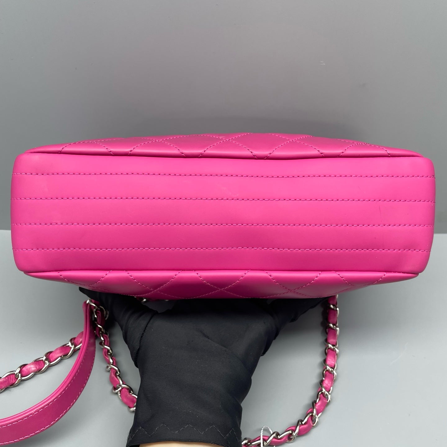 Chanel - Other - Leather - Pink - (Small)
