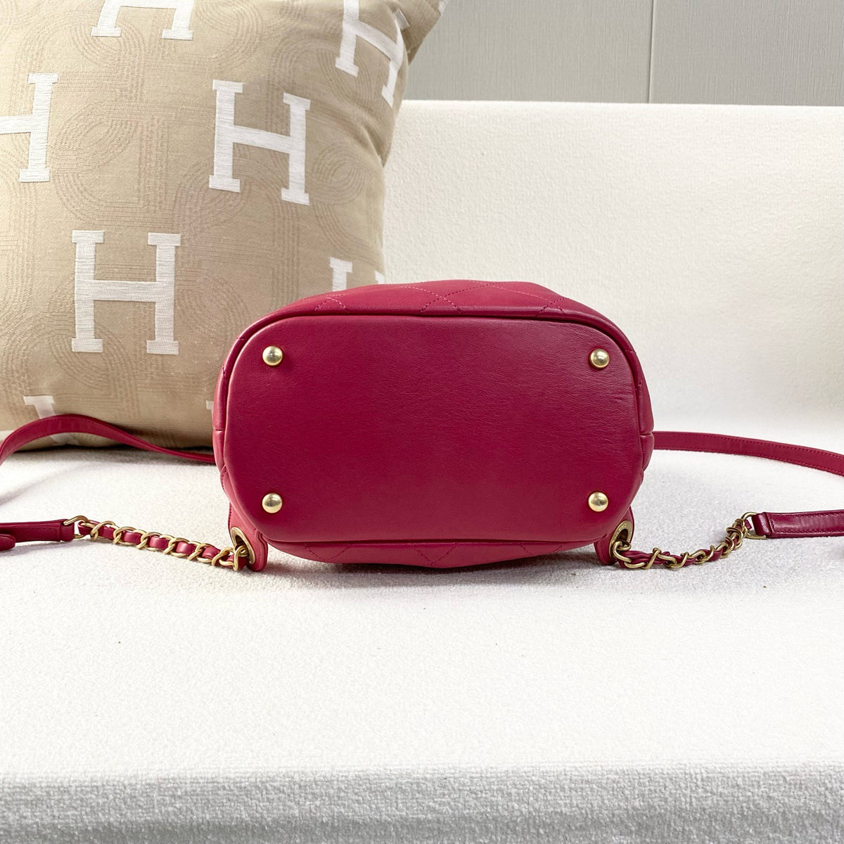 Chanel - Other - Leather - Pink - (Small)
