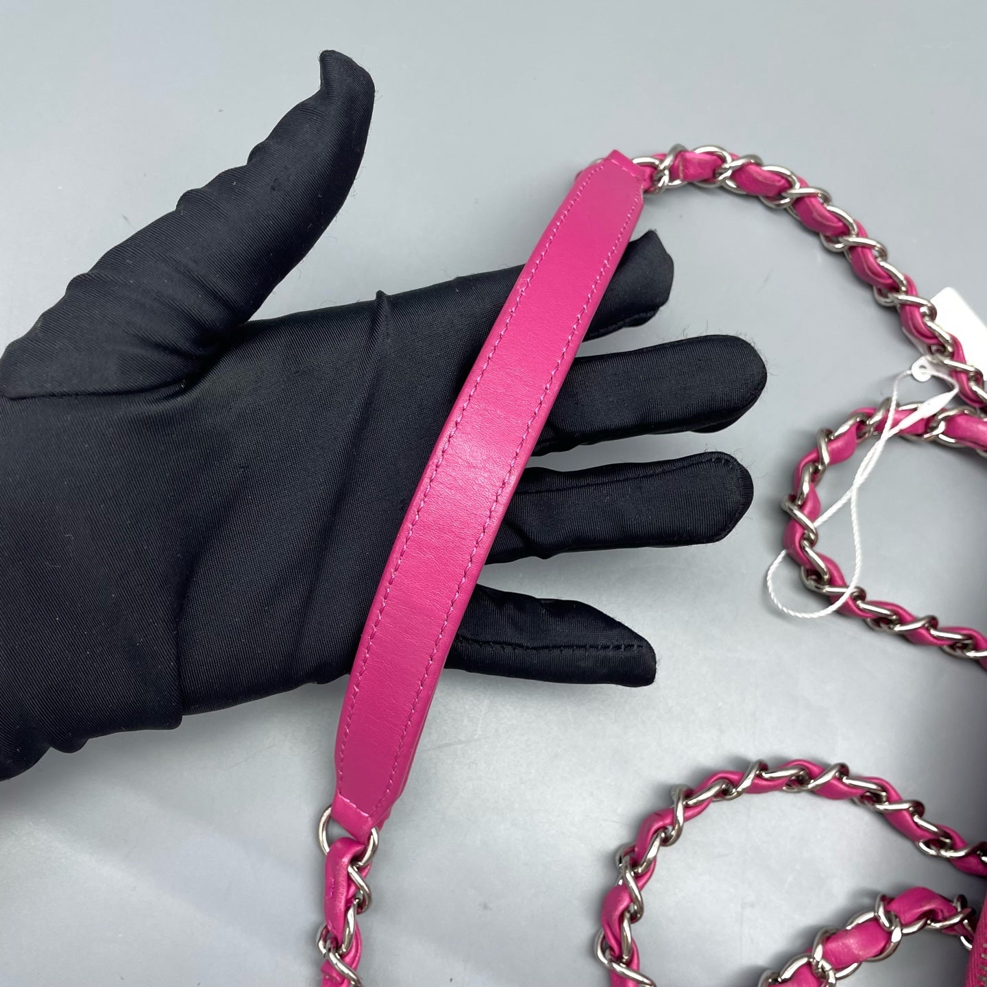 Chanel - Other - Leather - Pink - (Small)