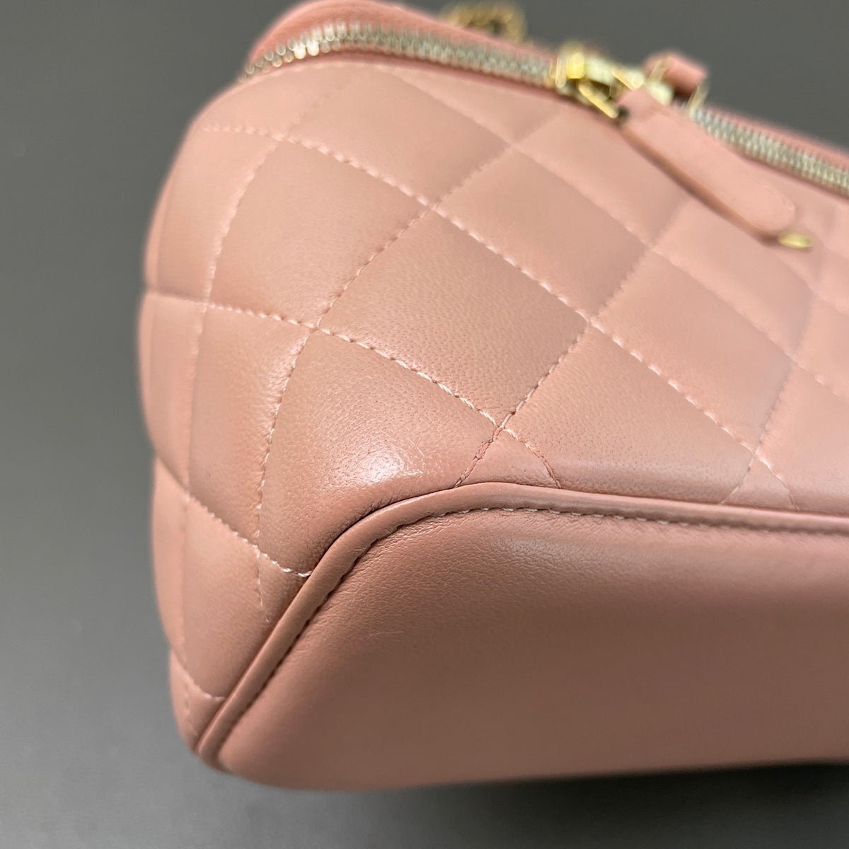 Chanel - Other - Leather - Pink - (small)