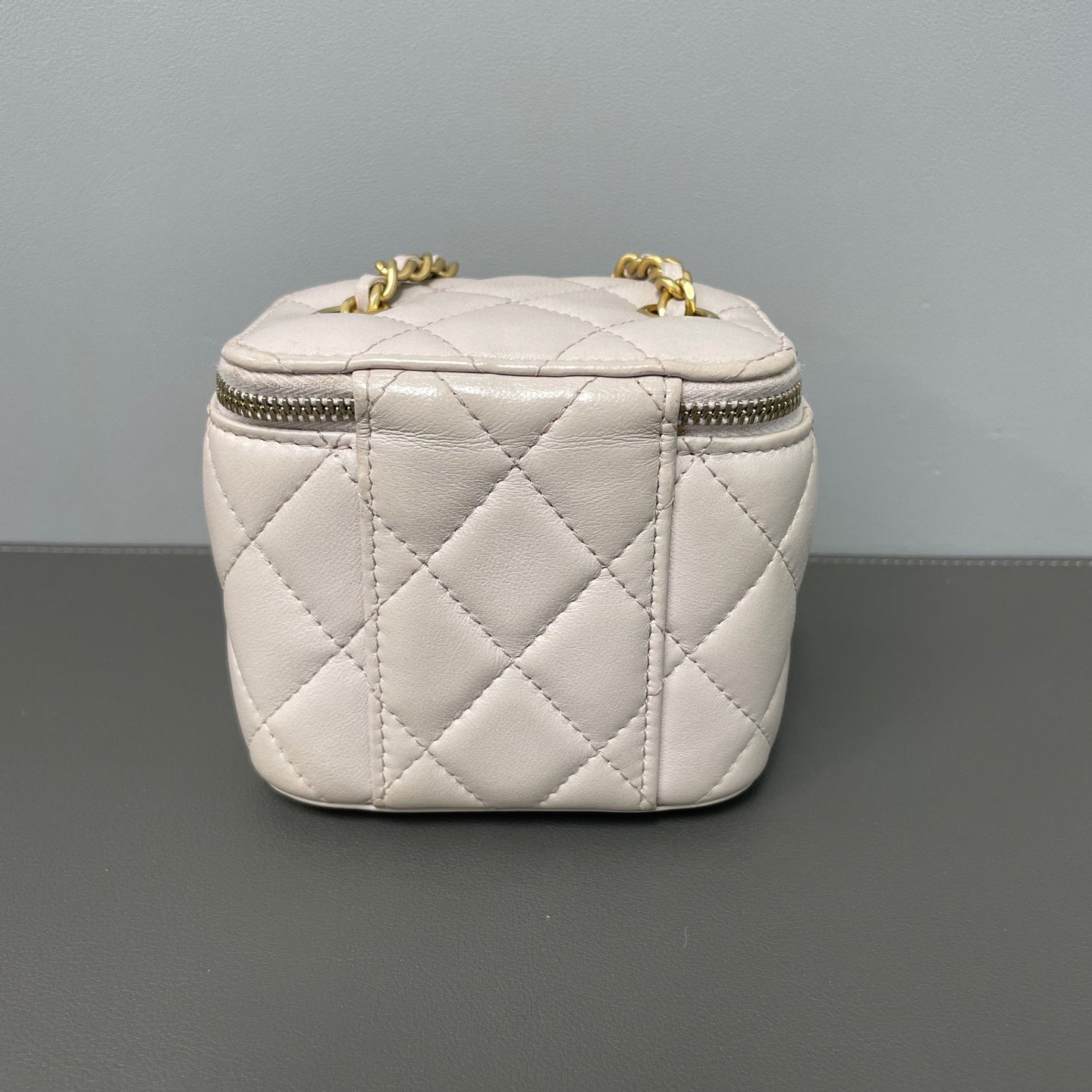 Chanel - Other - Leather - Purple - (mini)