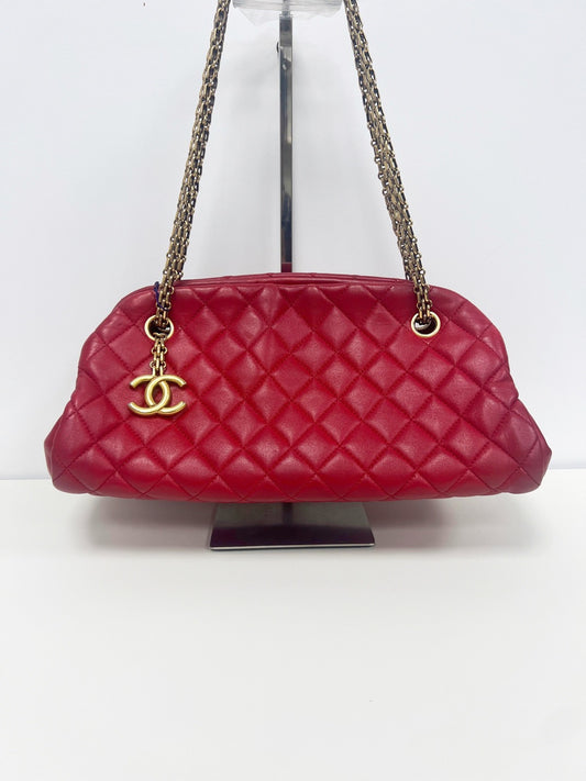 Chanel - Other - Leather - Red - (Large)