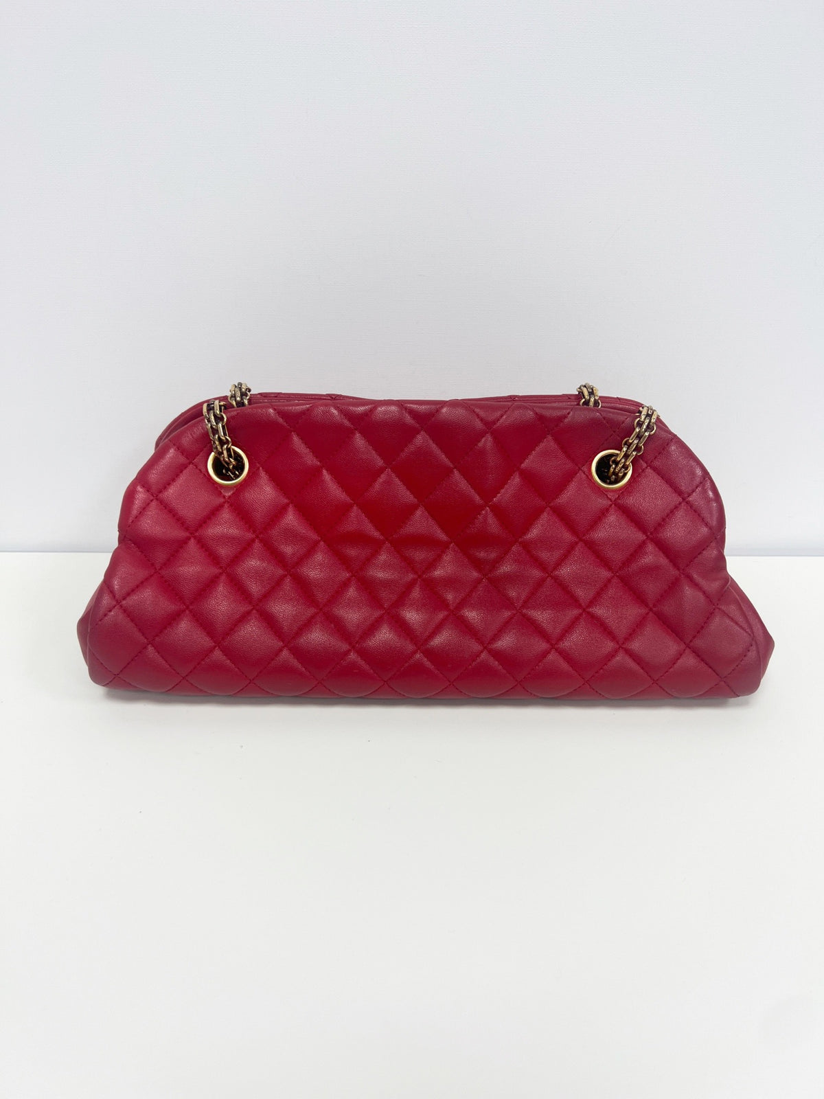 Chanel - Other - Leather - Red - (Large)