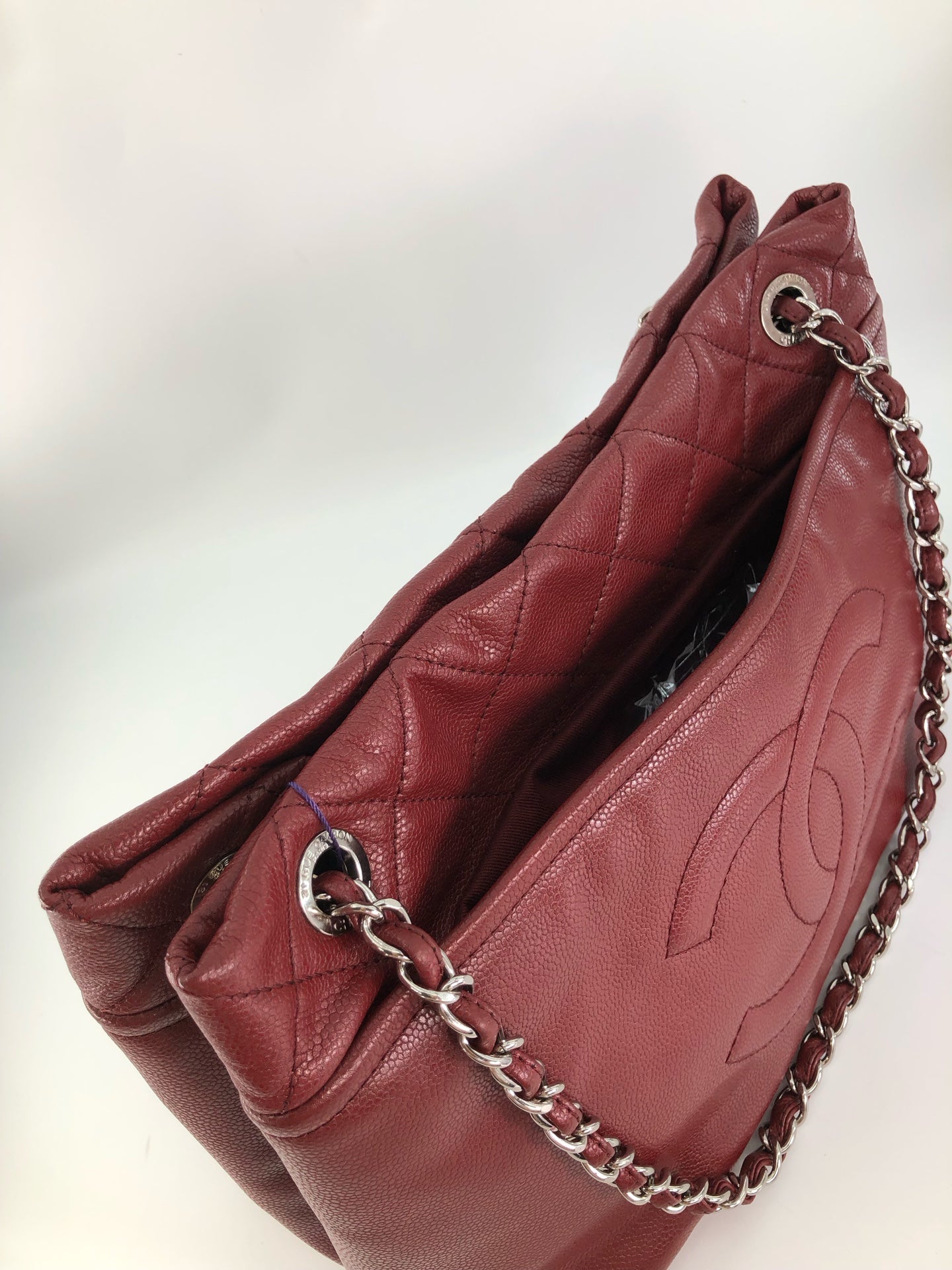 Chanel - Other - Leather - Red - (large)