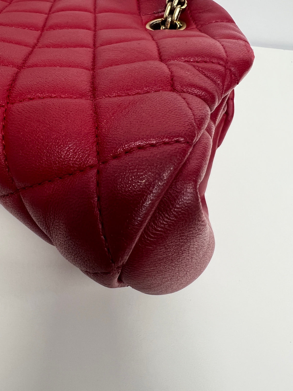 Chanel - Other - Leather - Red - (Large)