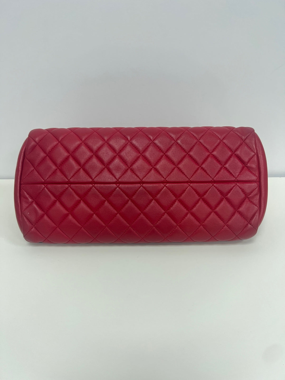 Chanel - Other - Leather - Red - (Large)