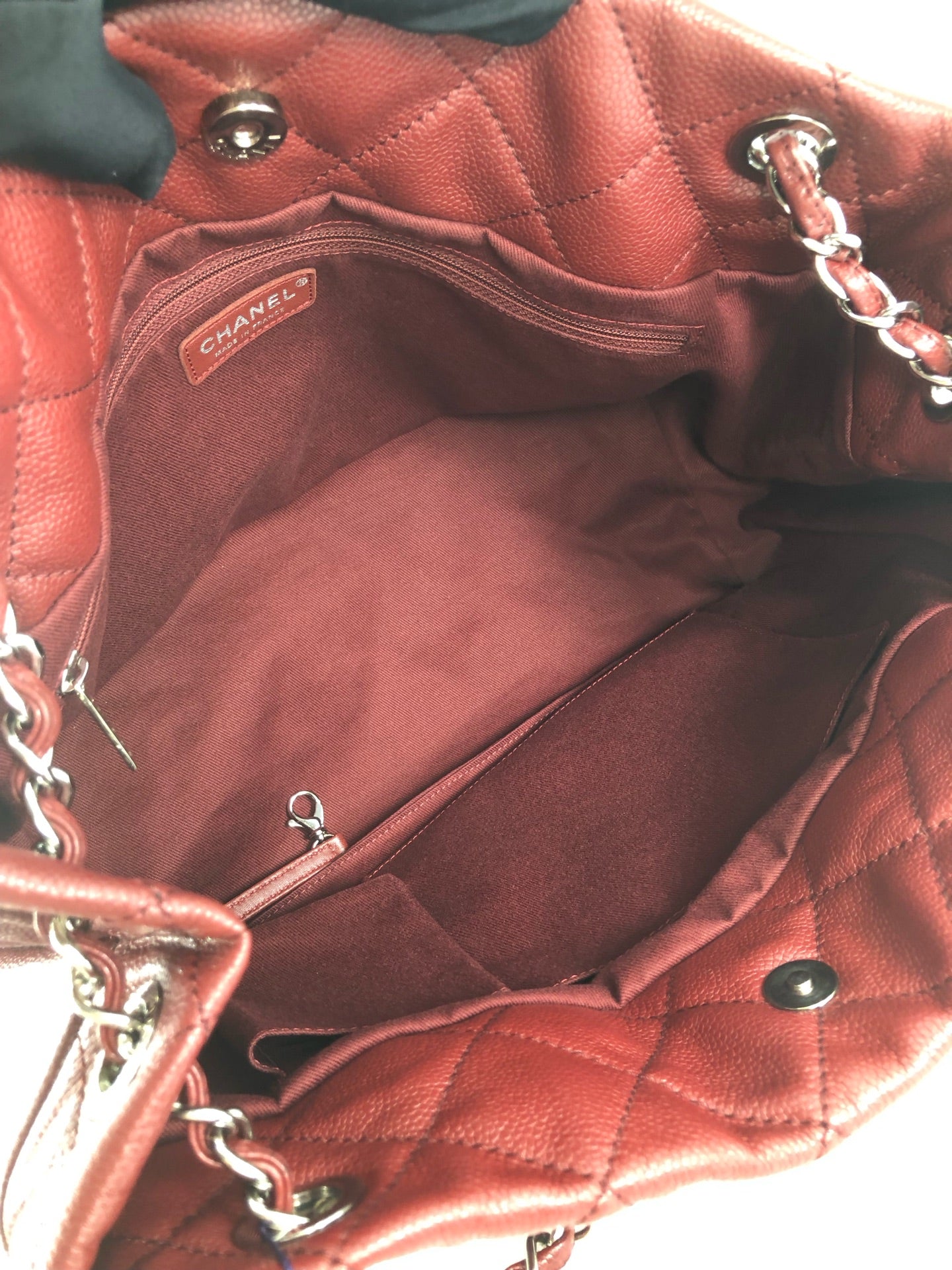 Chanel - Other - Leather - Red - (large)
