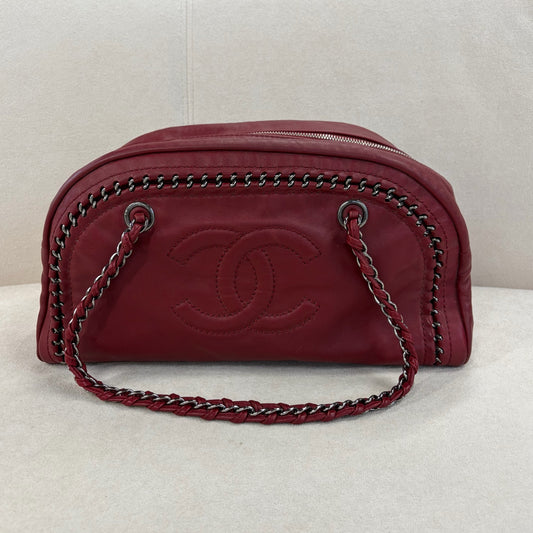 Chanel - Other - Leather - Red - (medium)