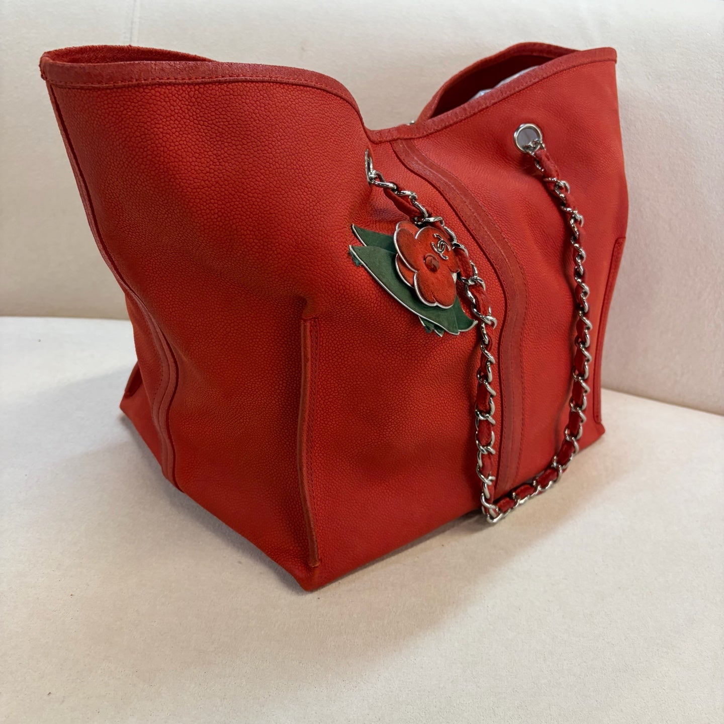 Chanel - Other - Leather - Red - (medium)