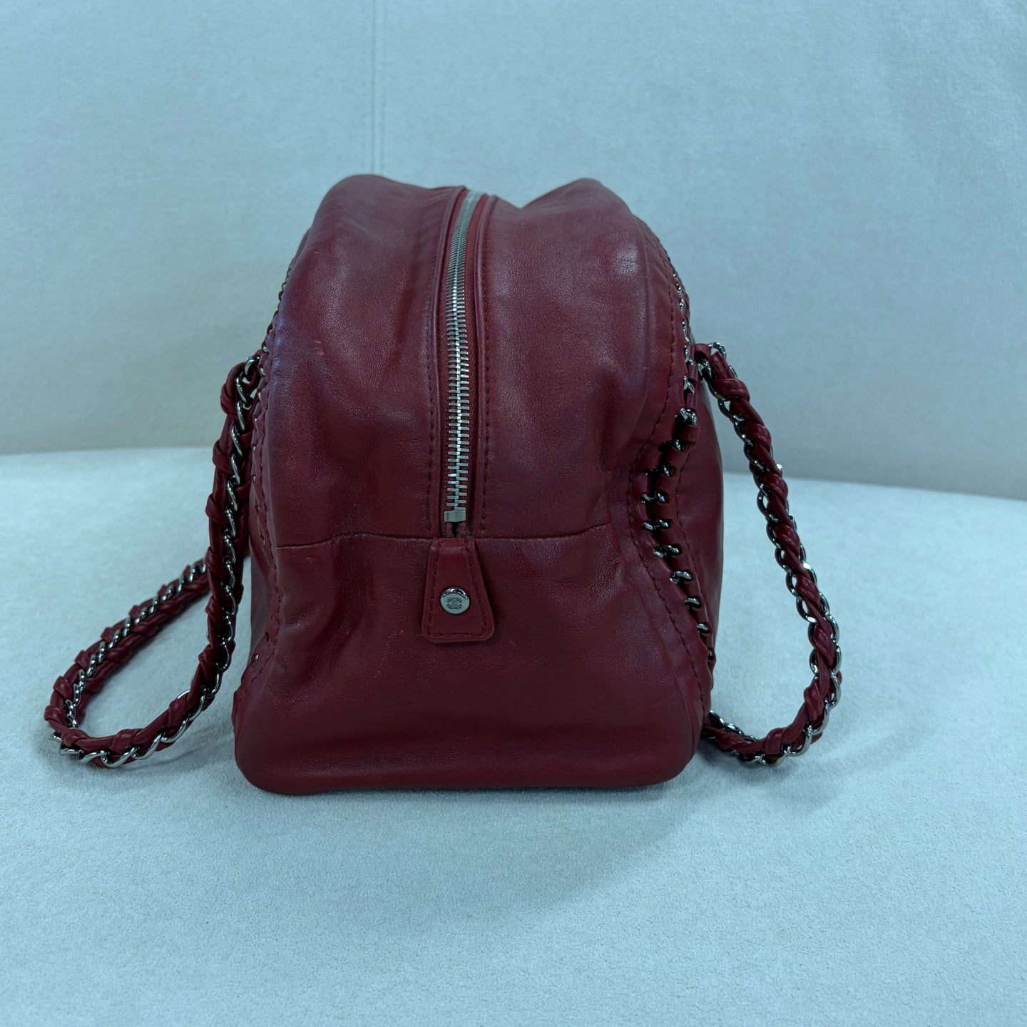Chanel - Other - Leather - Red - (medium)