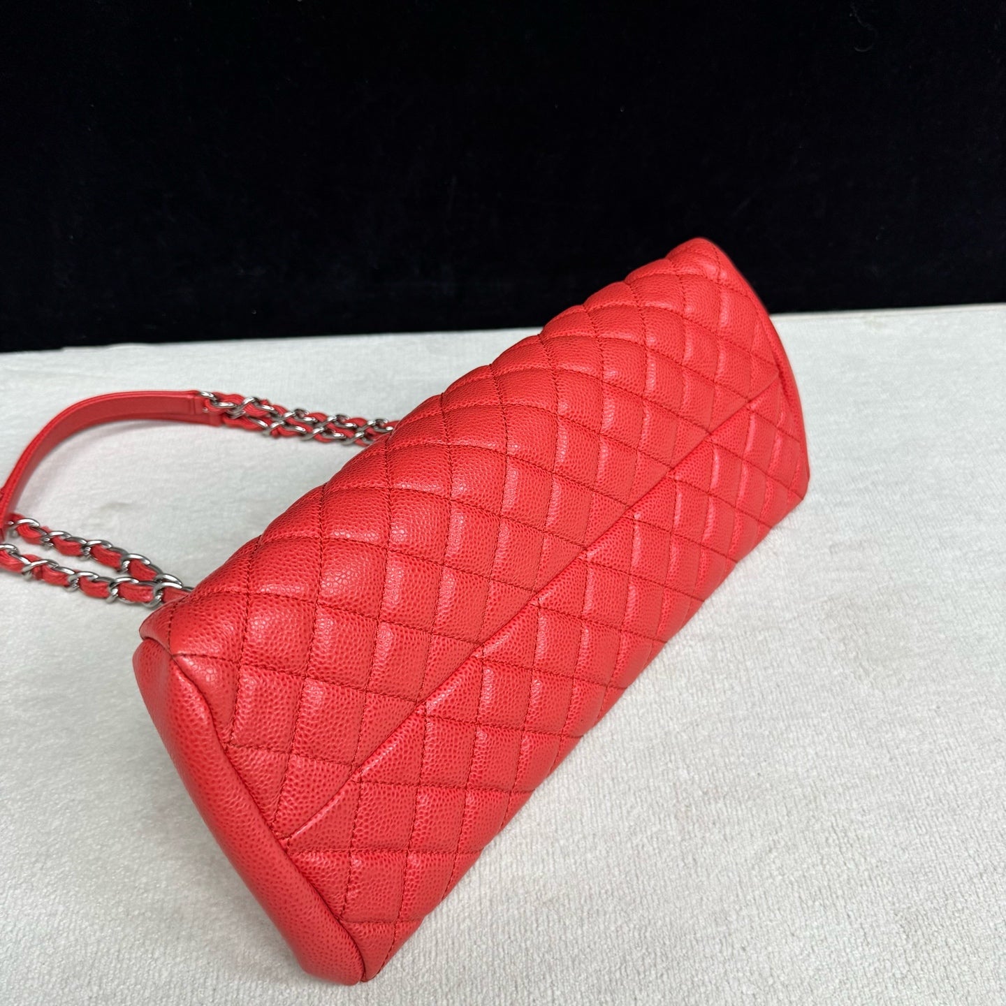 Chanel - Other - Leather - Red - (medium)