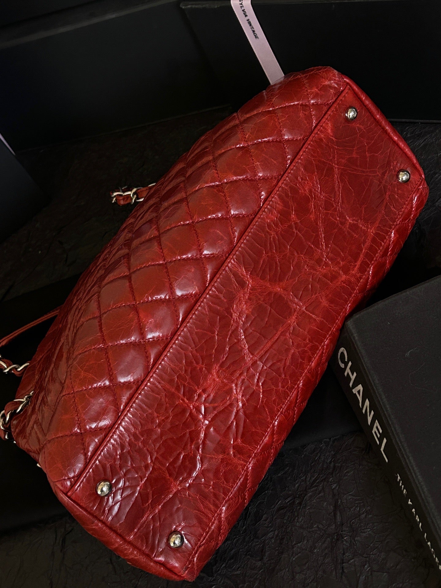 Chanel - Other - Leather - Red - (medium)