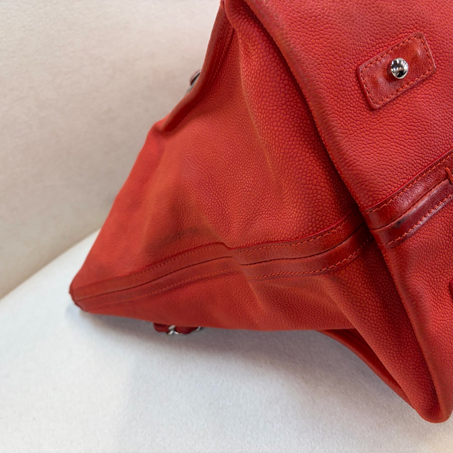 Chanel - Other - Leather - Red - (medium)