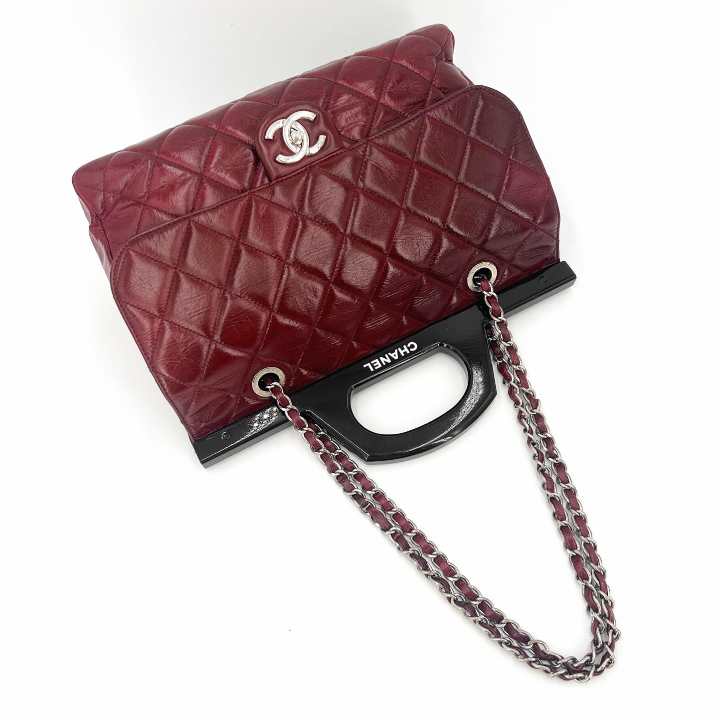 Chanel - Other - Leather - Red - (medium)