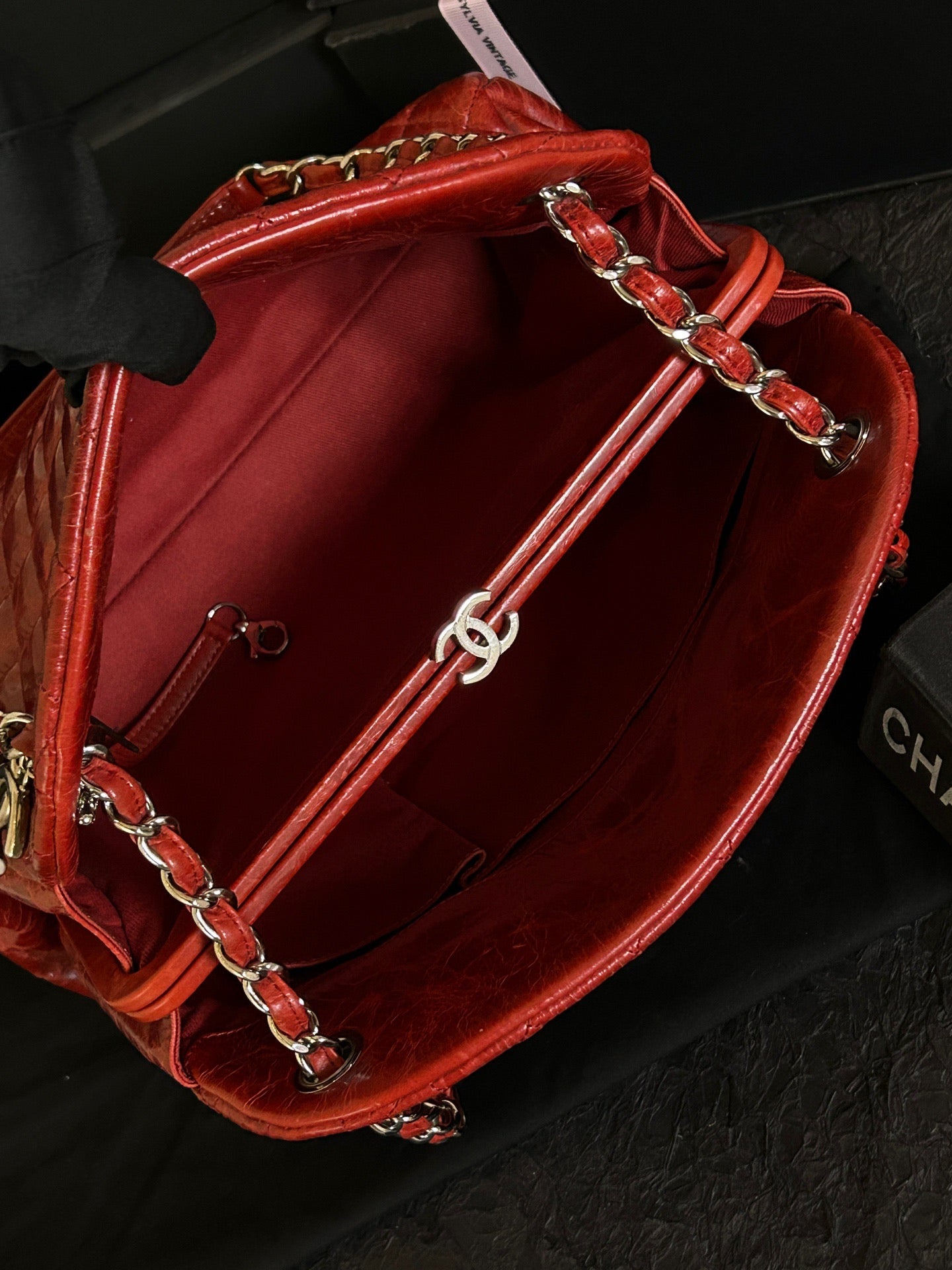 Chanel - Other - Leather - Red - (medium)