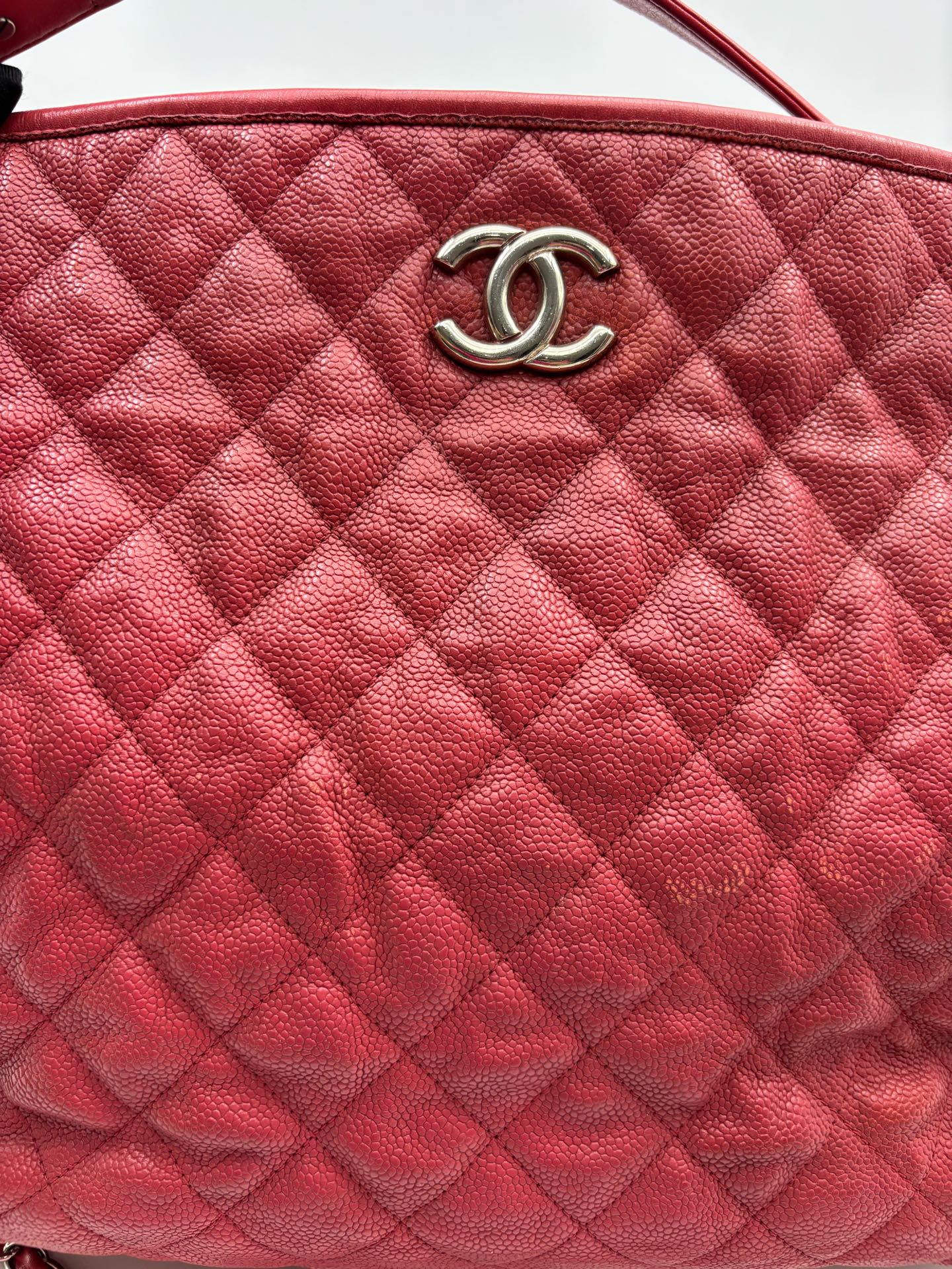 Chanel - Other - Leather - Red - (medium)