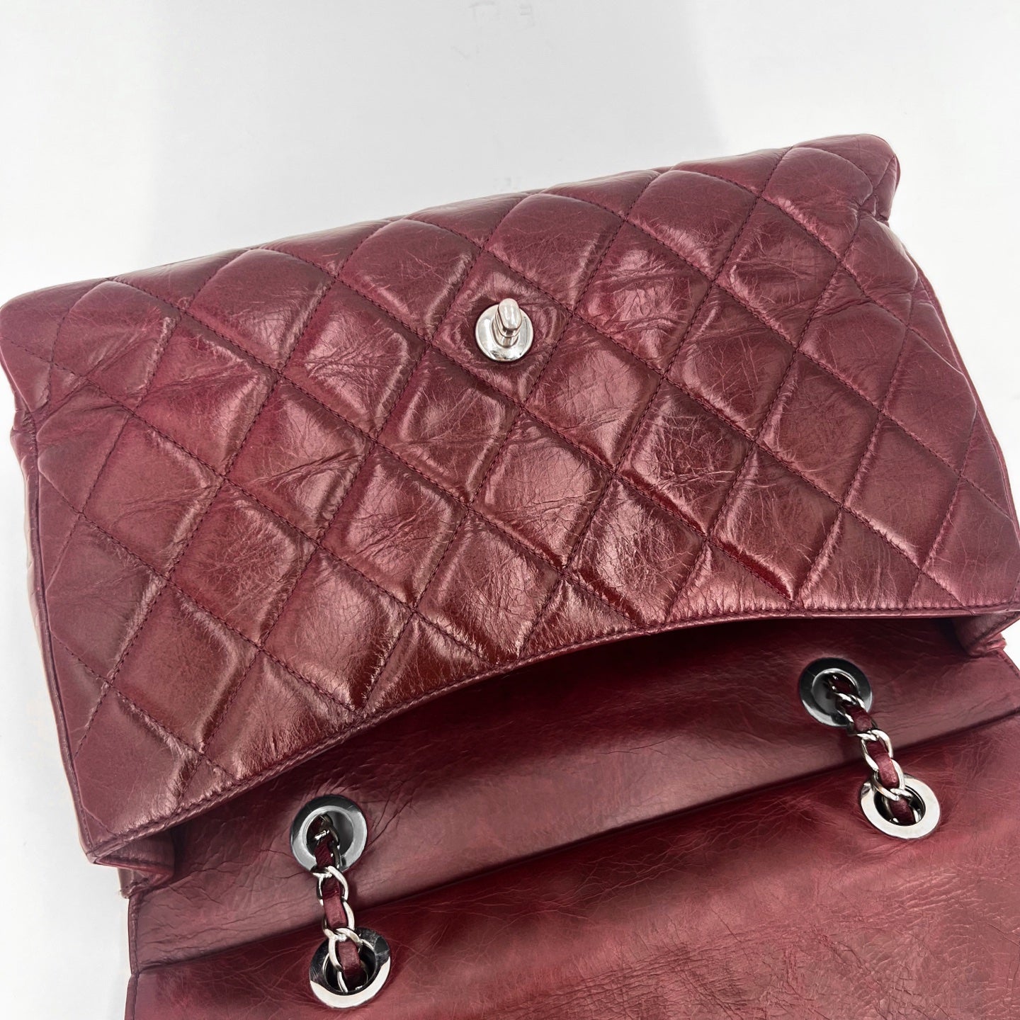 Chanel - Other - Leather - Red - (medium)