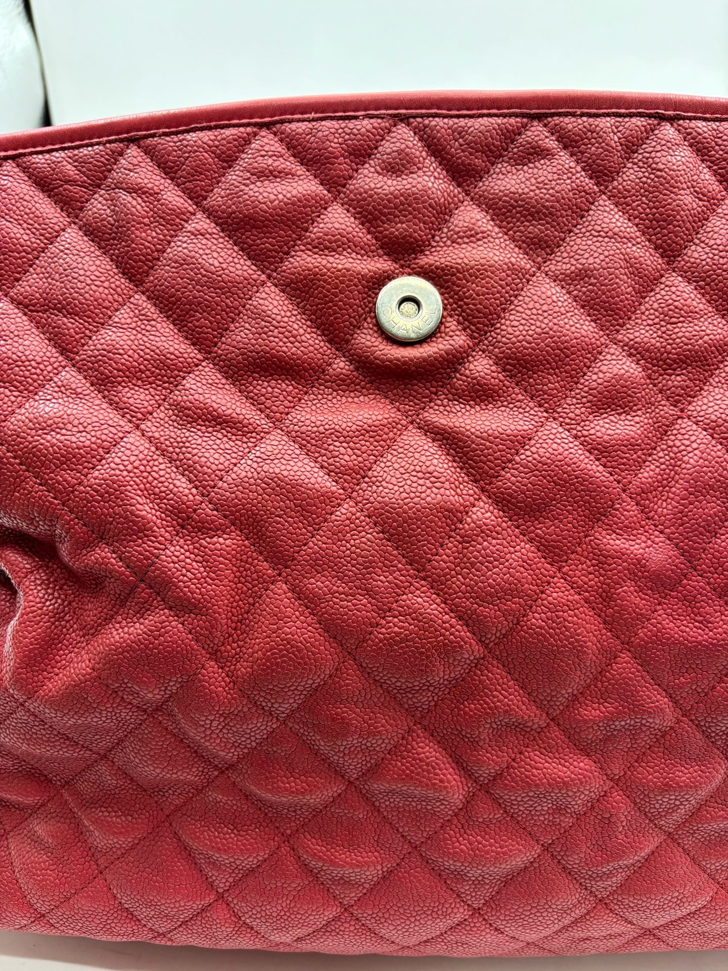Chanel - Other - Leather - Red - (medium)