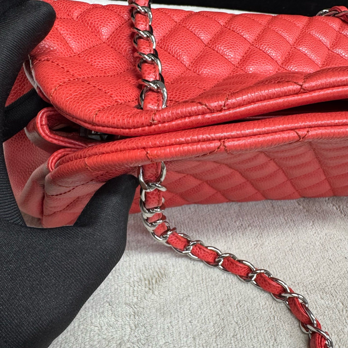 Chanel - Other - Leather - Red - (medium)