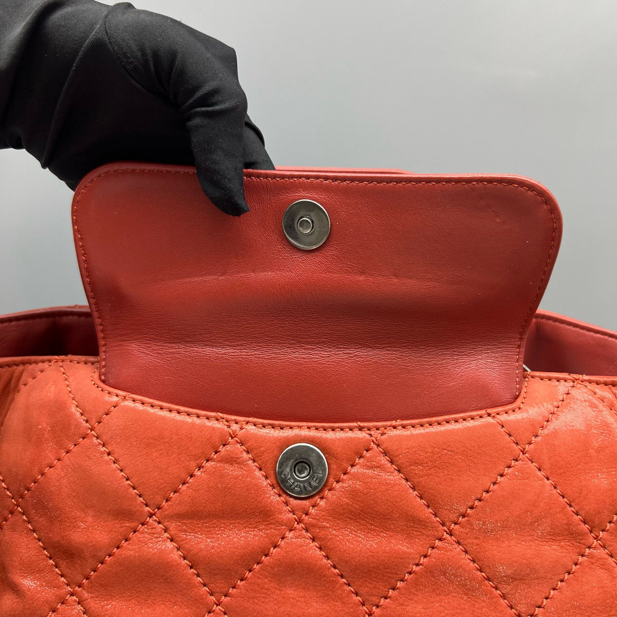 Chanel - Other - Leather - Red - (medium)