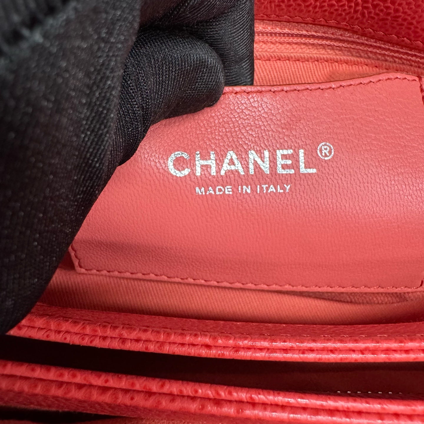Chanel - Other - Leather - Red - (medium)