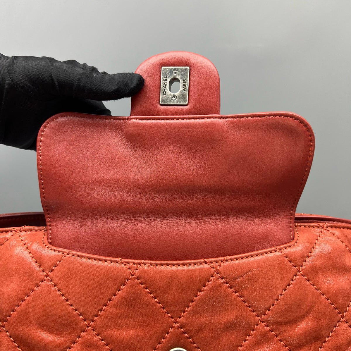 Chanel - Other - Leather - Red - (medium)