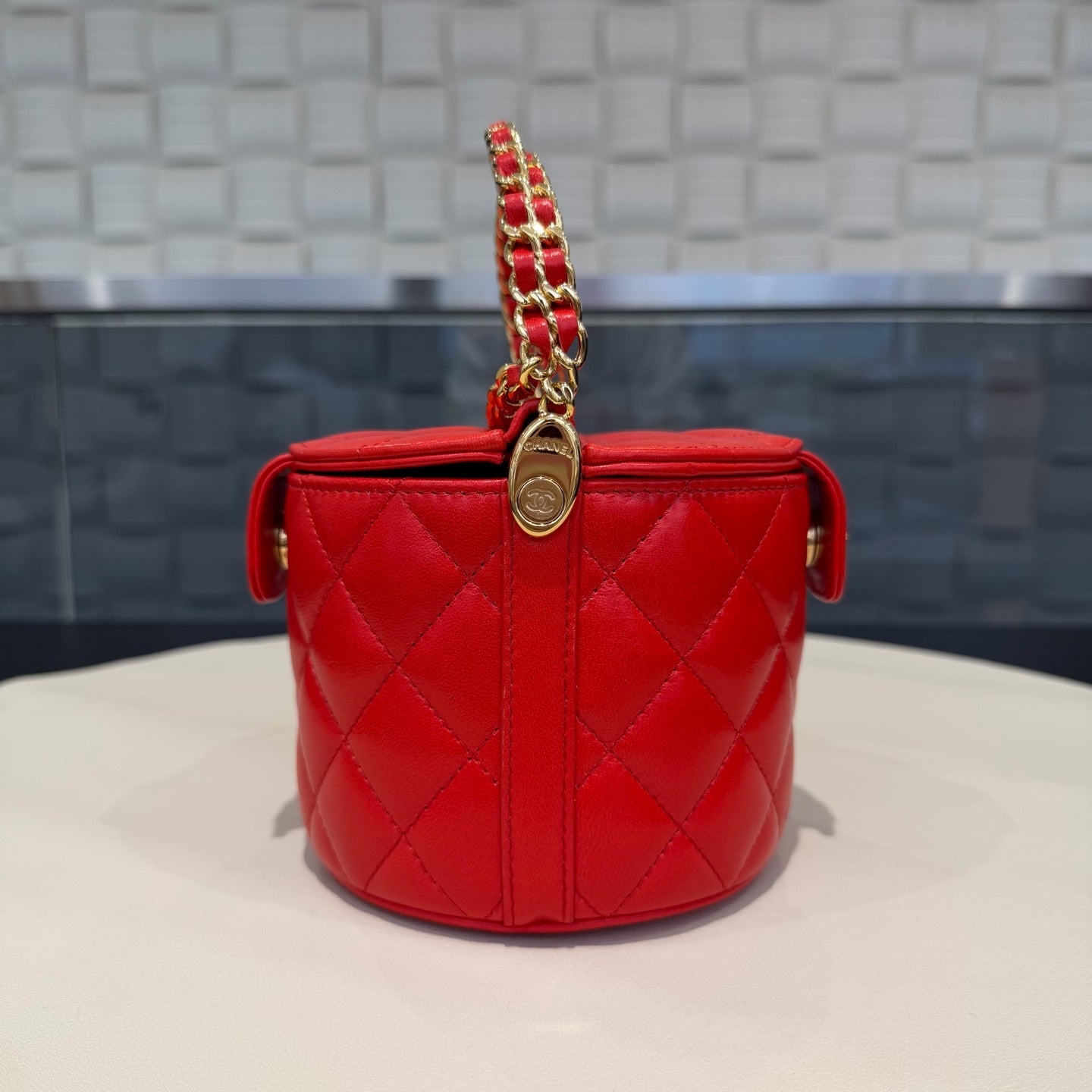 Chanel - Other - Leather - Red - (mini)