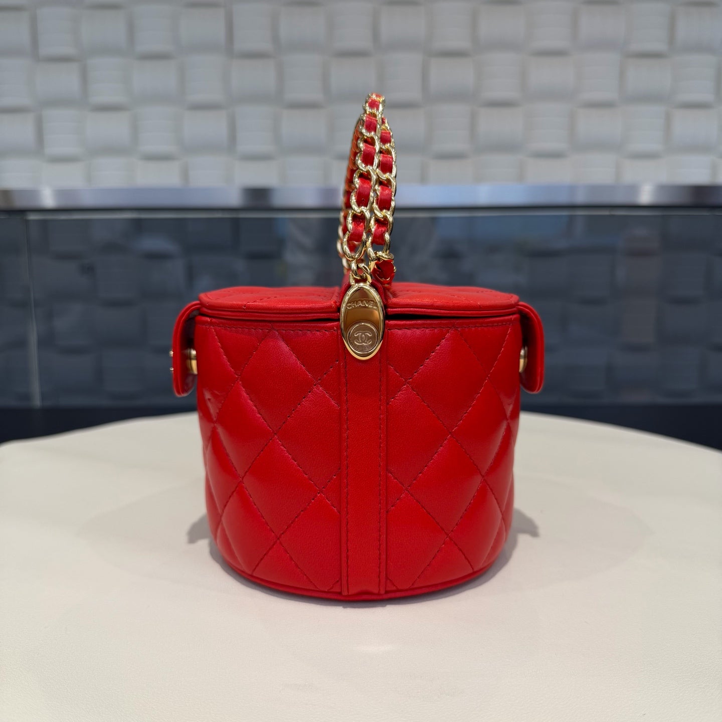 Chanel - Other - Leather - Red - (mini)