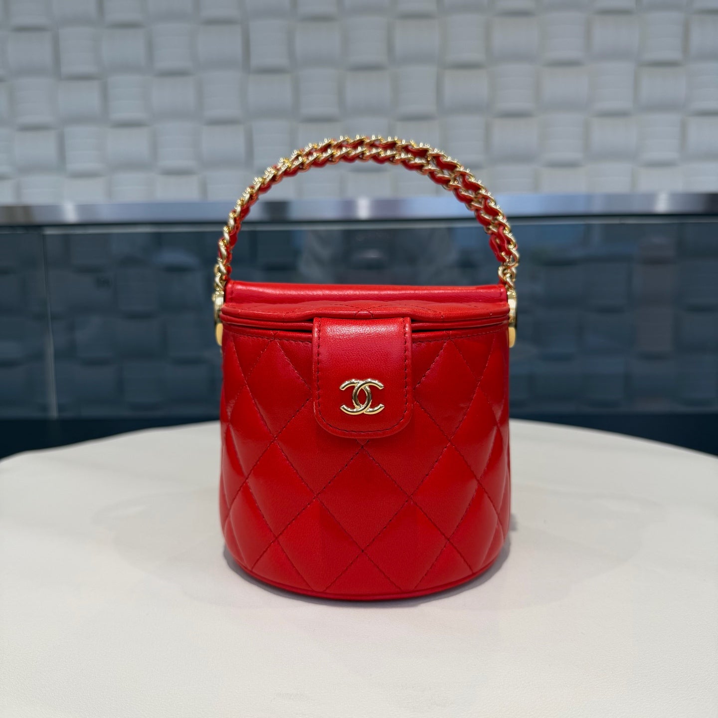 Chanel - Other - Leather - Red - (mini)