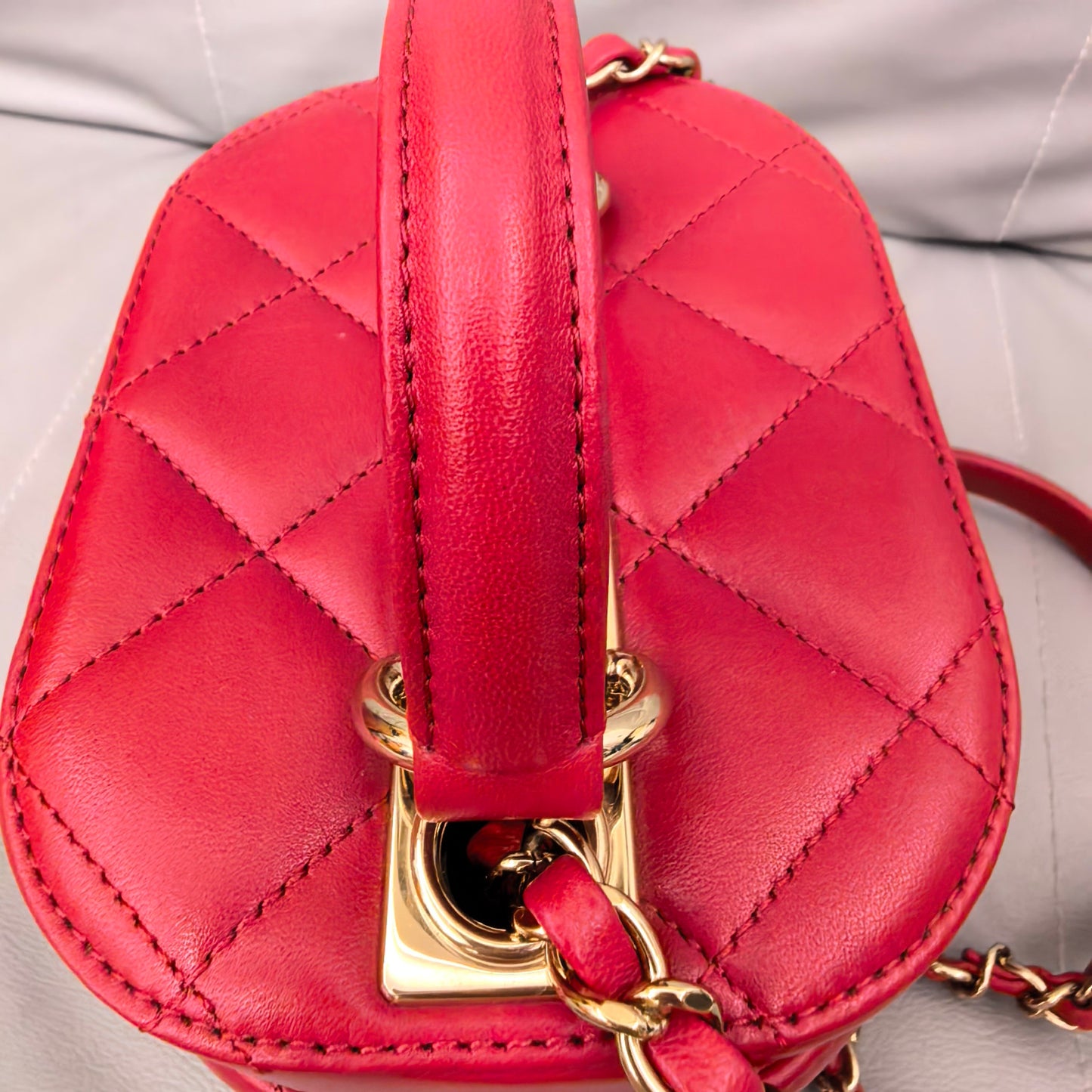 Chanel - Other - Leather - Red - (small)