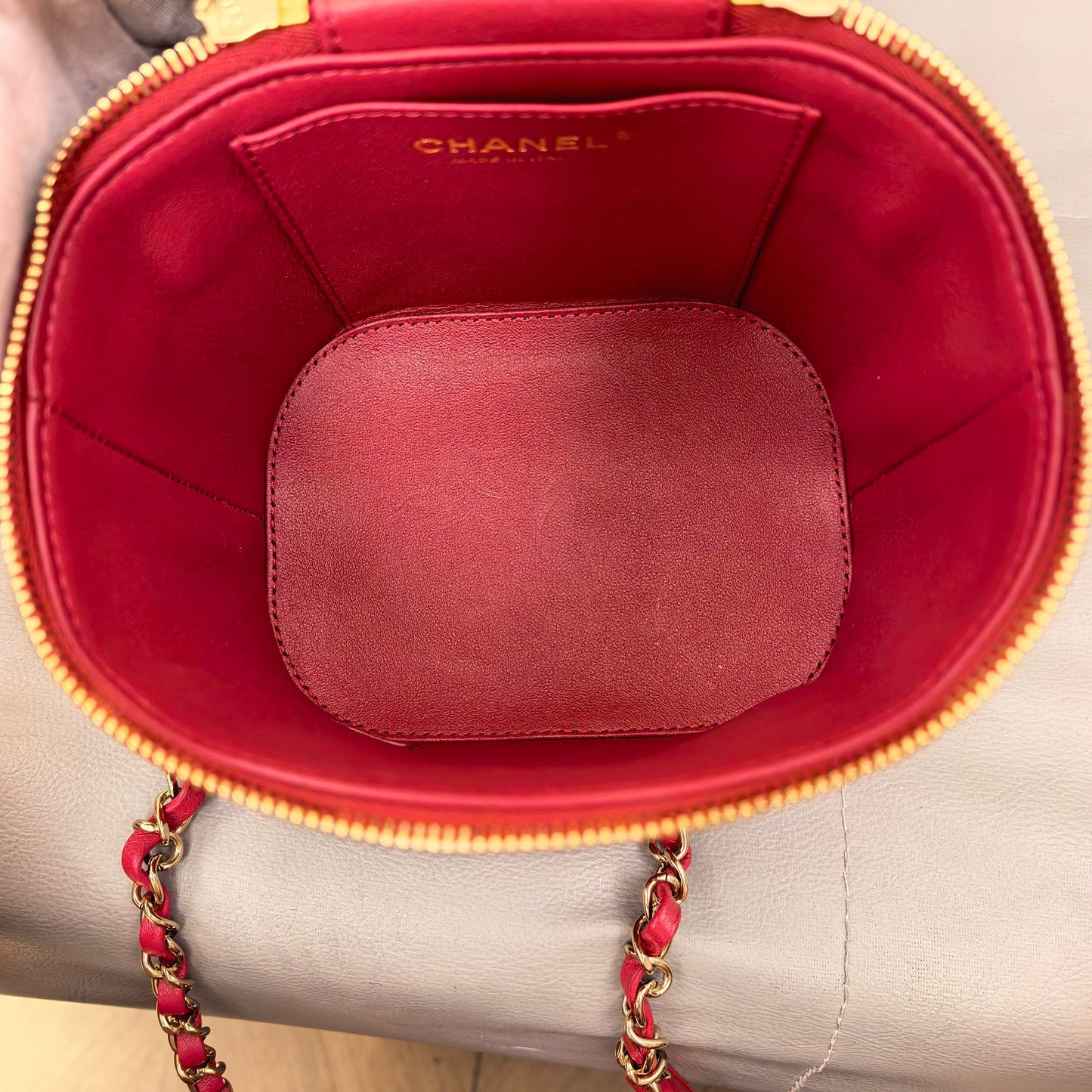 Chanel - Other - Leather - Red - (small)