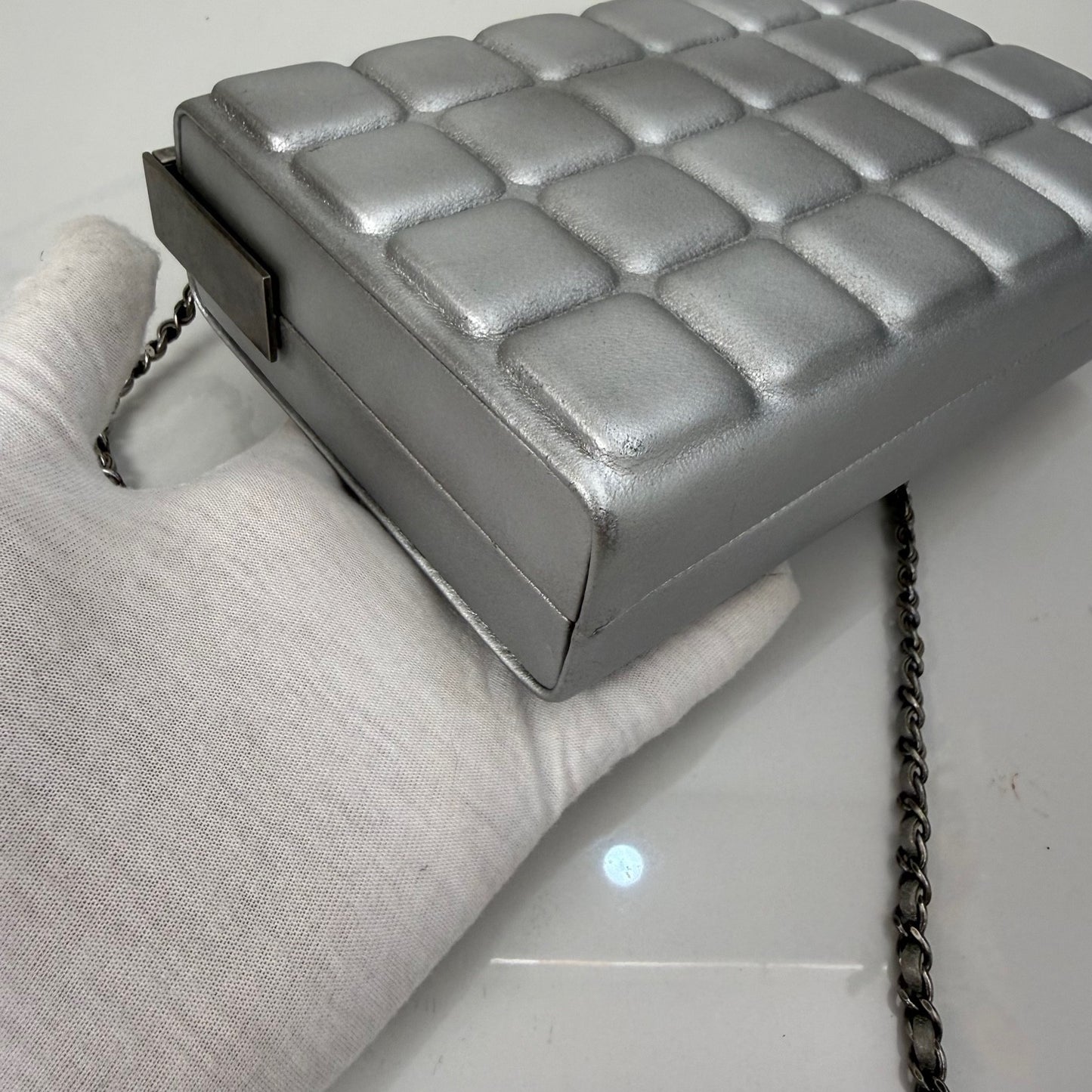 Chanel - Other - Leather - Silver - (mini)
