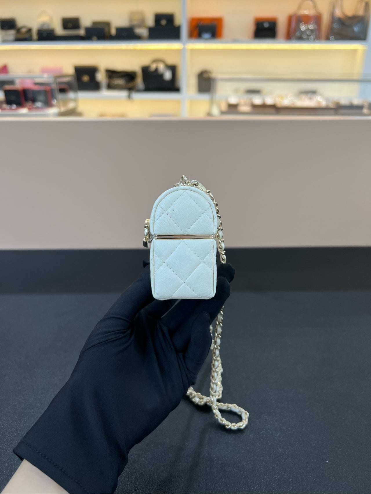 Chanel - Other - Leather - White - (mini)