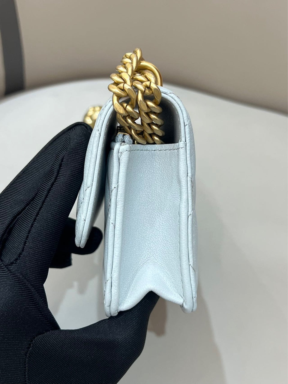 Chanel - Other - Leather - White - (mini)