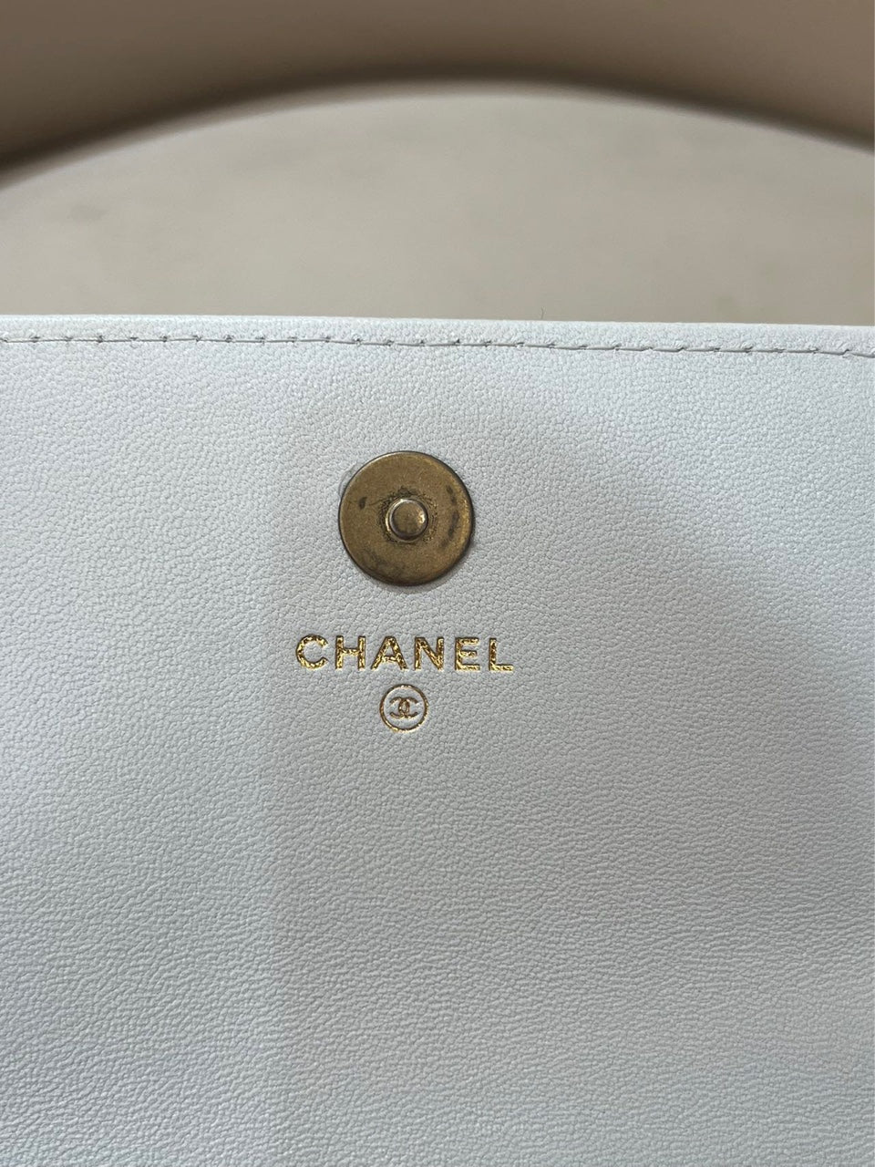 Chanel - Other - Leather - White - (mini)