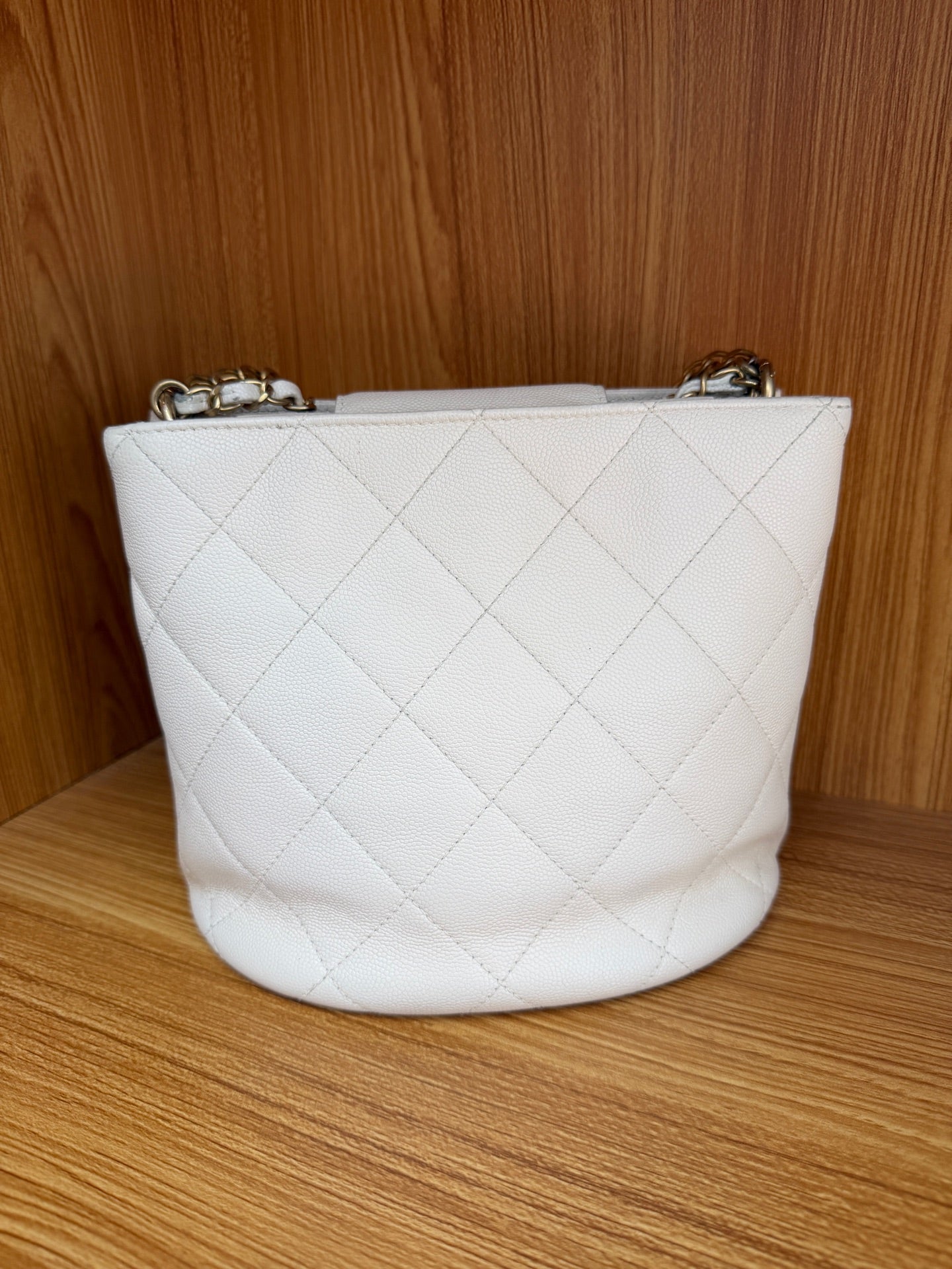 Chanel - Other - Leather - White - (small)