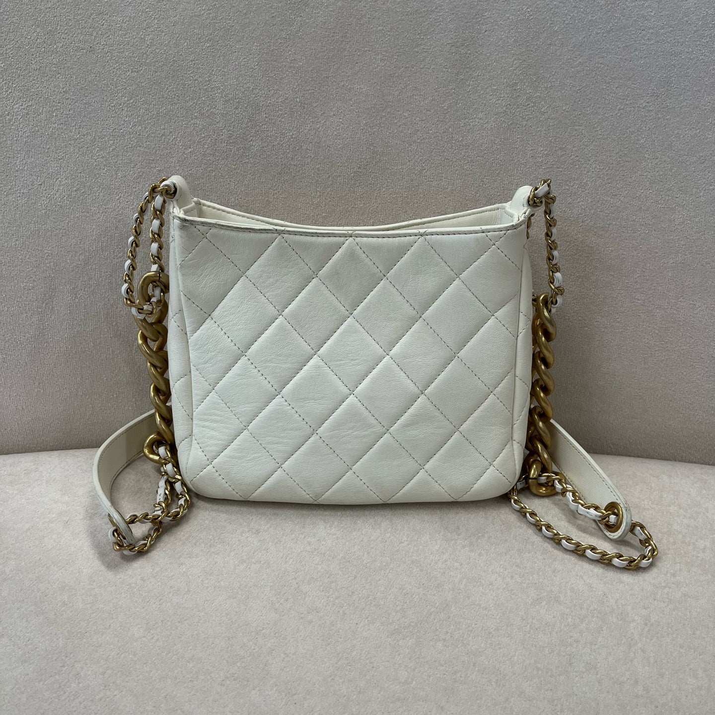 Chanel - Other - Leather - White - (small)